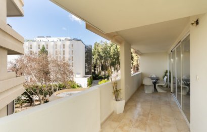 Resale - Apartment - Middle Floor Apartment - Marbella - Marbella Centro