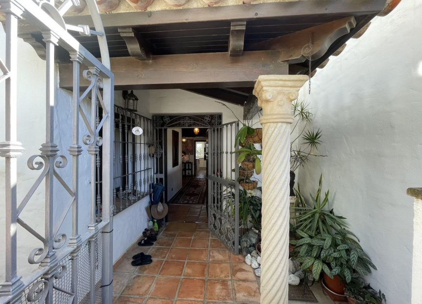 Resale - House - Detached Villa - Casares - Casares Playa