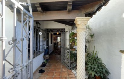 Resale - House - Detached Villa - Casares - Casares Playa