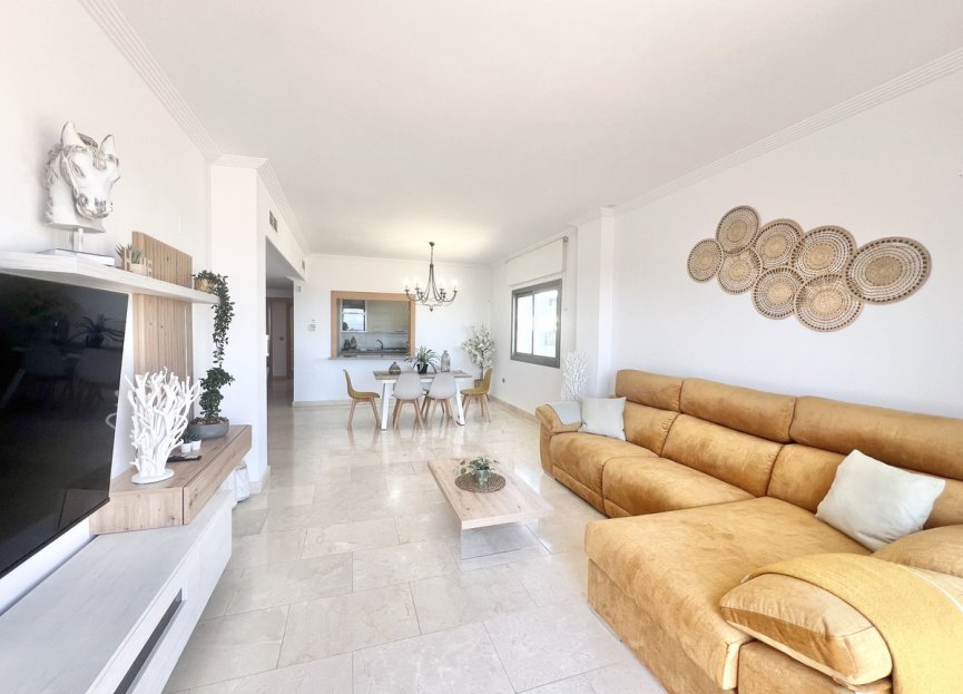 Resale - Apartment - Penthouse - Estepona - New Golden Mile