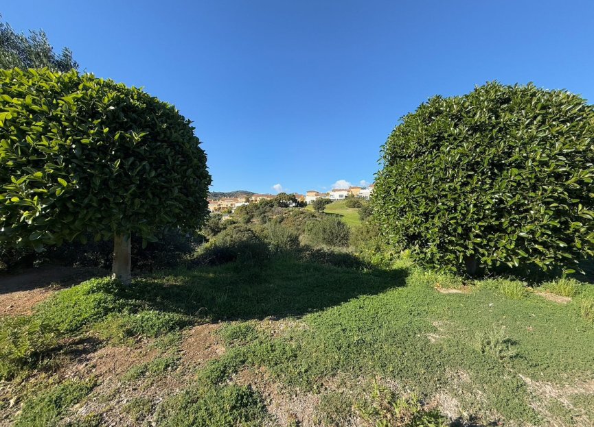 Reventa - Plot - Land - Estepona - Estepona Centro