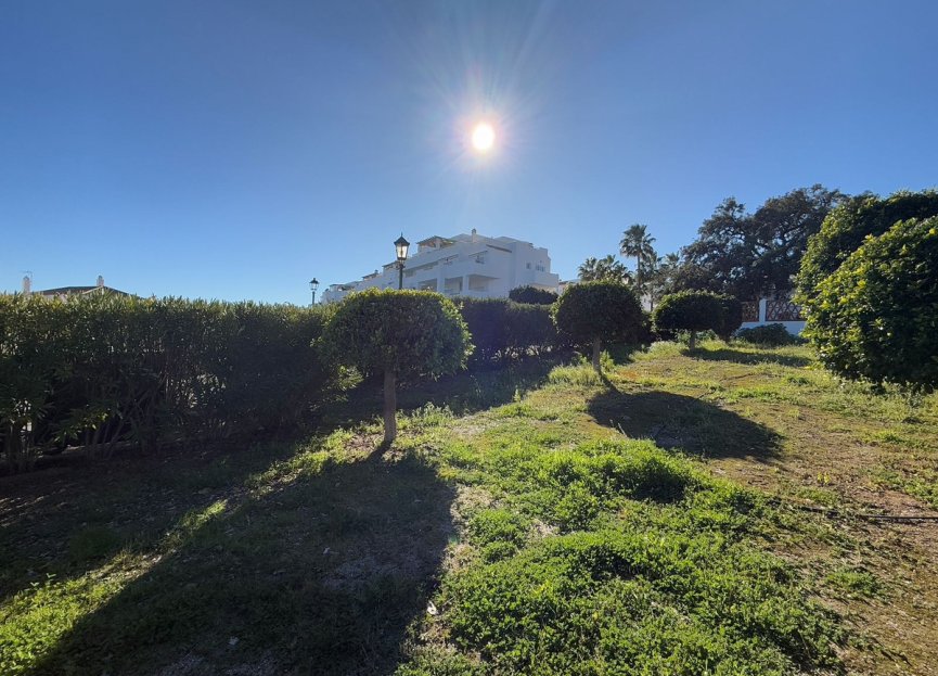 Reventa - Plot - Land - Estepona - Estepona Centro