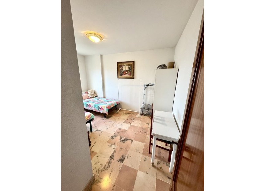 Resale - Apartment - Middle Floor Apartment - Fuengirola - Carvajal