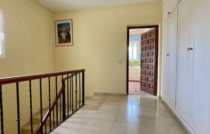 Resale - House - Detached Villa - Marbella - Guadalmina Alta