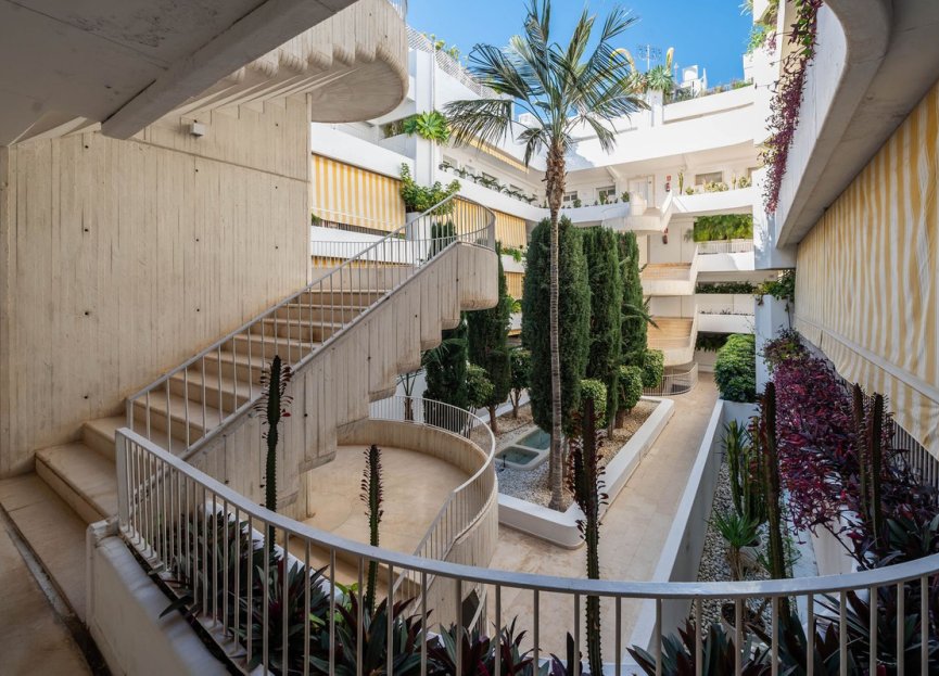 Resale - Apartment - Middle Floor Apartment - Marbella - The Golden Mile