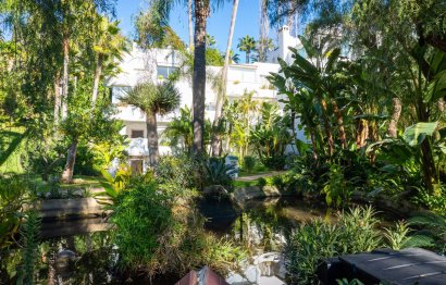 Resale - Apartment - Middle Floor Apartment - Marbella - Reserva de Marbella