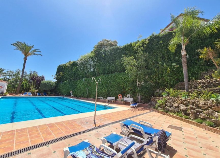 Resale - Apartment - Penthouse - Marbella - Nueva Andalucia