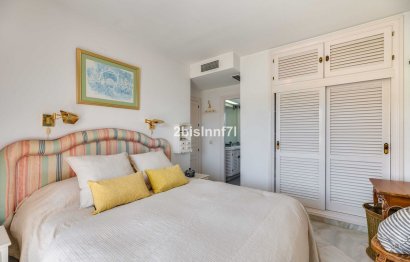 Resale - Apartment - Top Floor Apartment - Marbella - Elviria