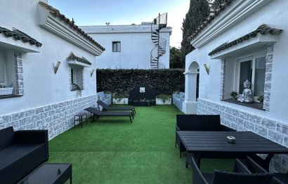 Resale - House - Detached Villa - Marbella - Nueva Andalucia