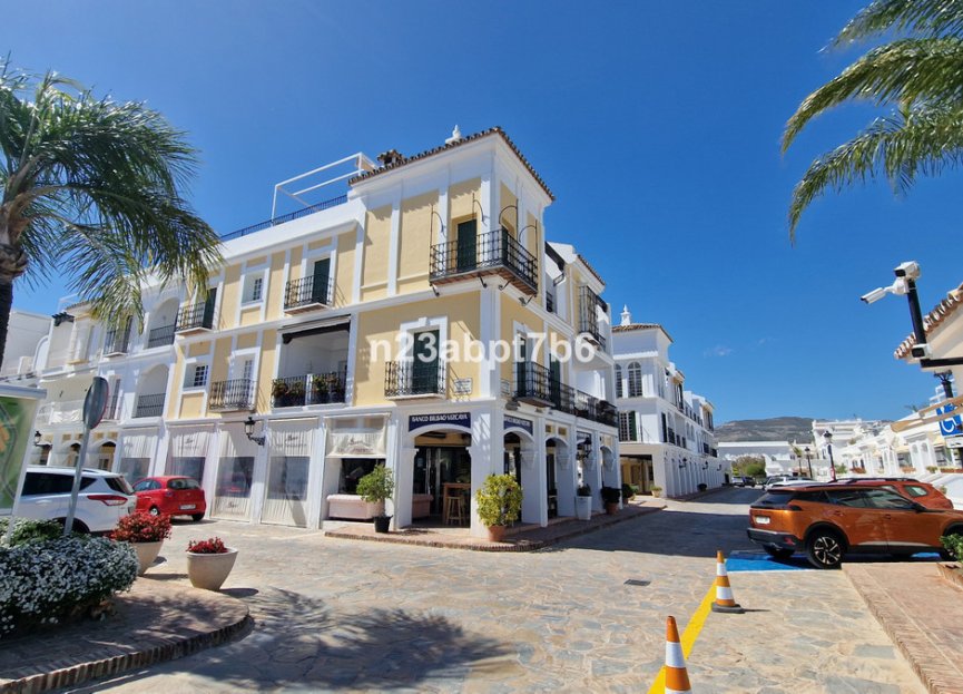 Resale - House - Townhouse - Marbella - Nueva Andalucia