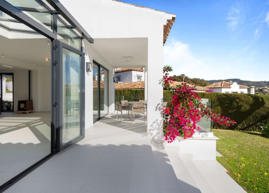 Reventa - House - Detached Villa - Marbella - Elviria