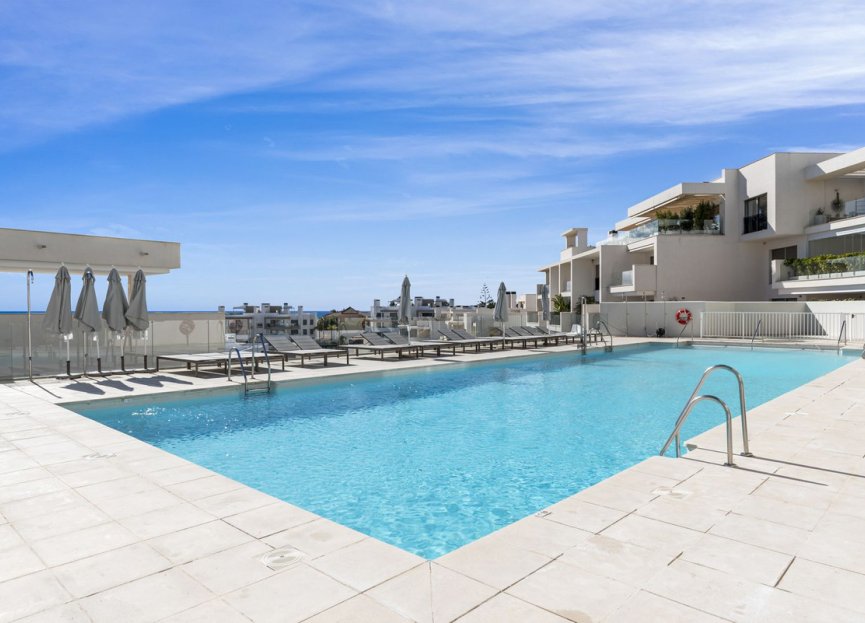 Resale - Apartment - Penthouse Duplex - Estepona - Estepona Centro