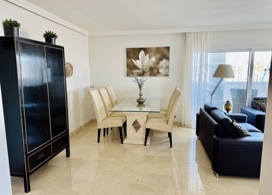 Resale - Apartment - Middle Floor Apartment - Benalmádena - Benalmadena Centro