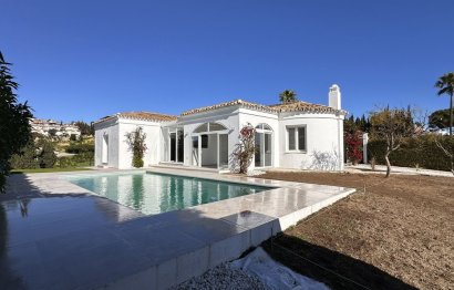 Resale - House - Detached Villa - Manilva - La Duquesa