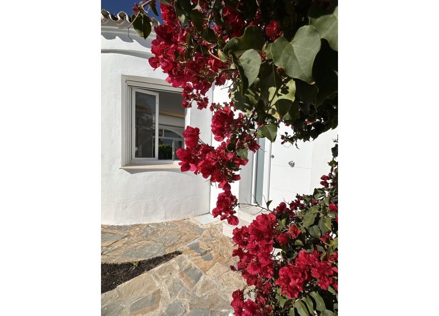 Resale - House - Detached Villa - Manilva - La Duquesa