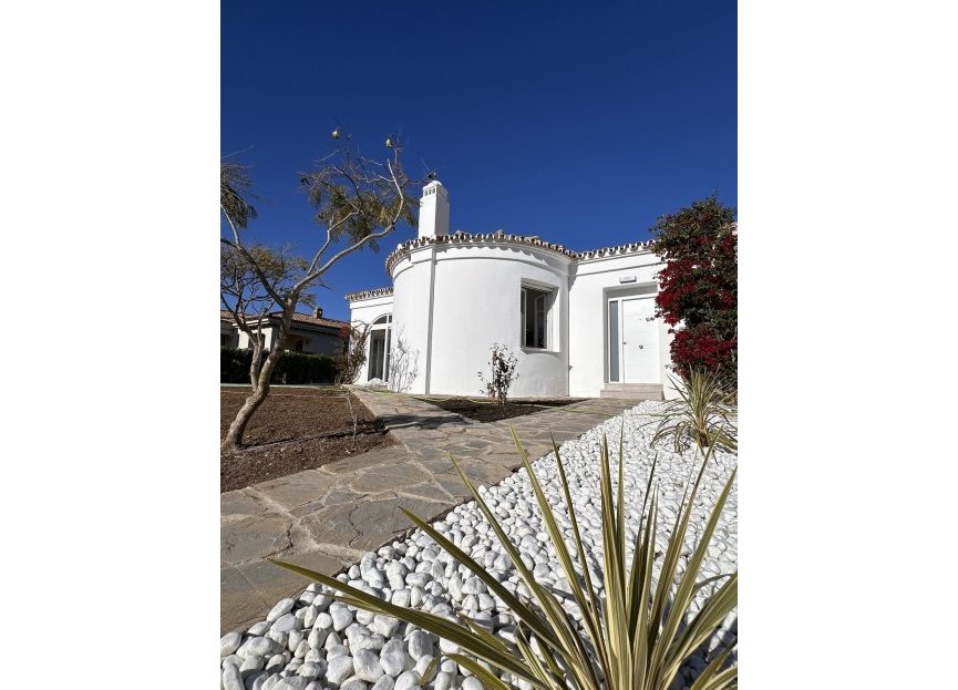 Resale - House - Detached Villa - Manilva - La Duquesa