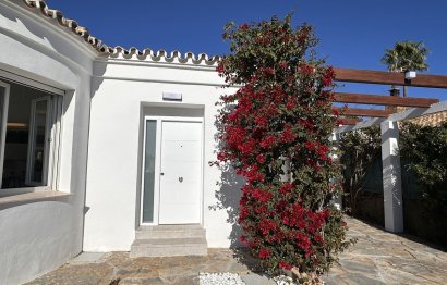 Resale - House - Detached Villa - Manilva - La Duquesa