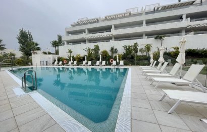 Resale - Apartment - Middle Floor Apartment - Estepona - Estepona Centro