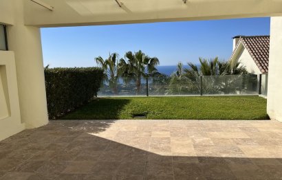 Resale - Apartment - Middle Floor Apartment - Marbella - Altos de los Monteros