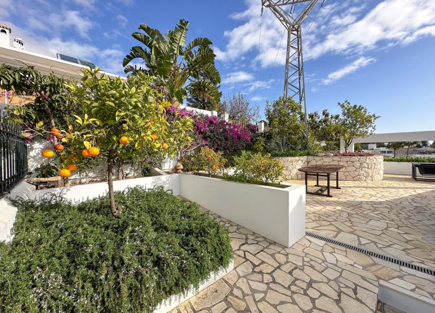 Resale - House - Detached Villa - Benalmádena - La Capellania