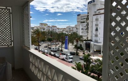 Resale - Apartment - Middle Floor Apartment - Marbella - Puerto Banús