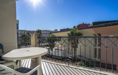 Resale - Apartment - Top Floor Apartment - Estepona - Estepona Centro