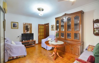 Resale - House - Detached Villa - Fuengirola - Fuengirola Centro