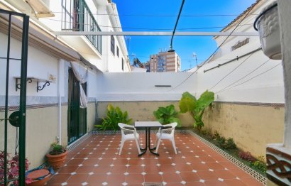 Resale - House - Detached Villa - Fuengirola - Fuengirola Centro