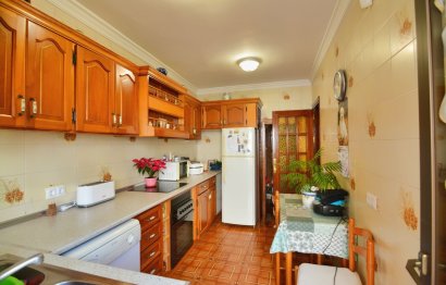 Resale - House - Detached Villa - Fuengirola - Fuengirola Centro