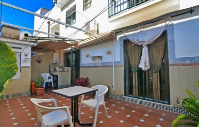 Resale - House - Detached Villa - Fuengirola - Fuengirola Centro