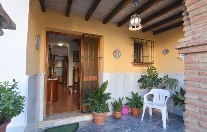 Resale - House - Detached Villa - Fuengirola - Fuengirola Centro