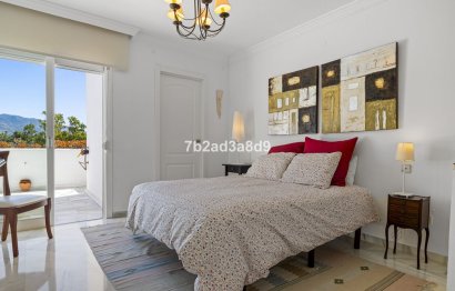 Resale - House - Townhouse - Marbella - Nueva Andalucia