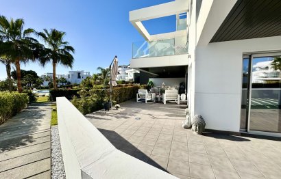 Resale - Apartment - Ground Floor Apartment - Estepona - Atalaya