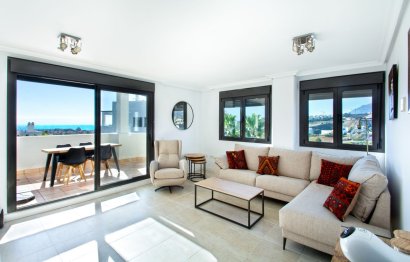 Resale - Apartment - Penthouse - Estepona - Selwo