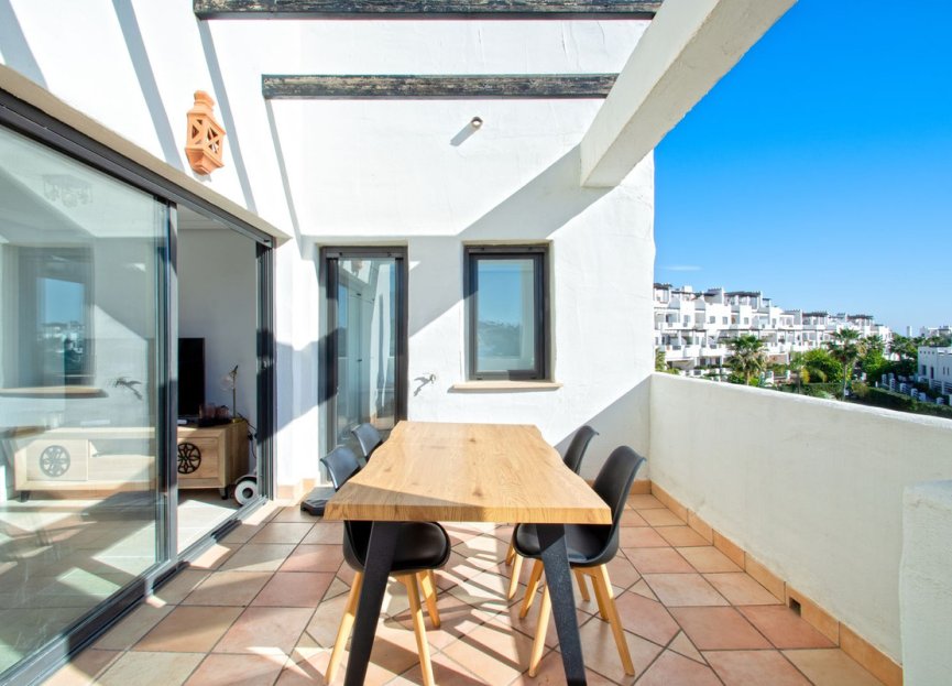 Resale - Apartment - Penthouse - Estepona - Selwo