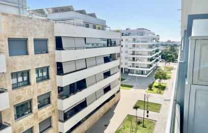 Resale - Apartment - Middle Floor Apartment - Marbella - Nueva Andalucia