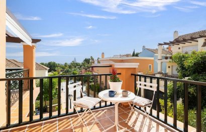 Resale - House - Semi-Detached House - Marbella - Nueva Andalucia