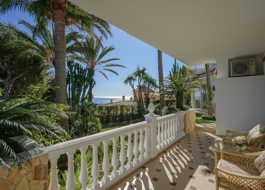 Resale - House - Detached Villa - Marbella - Hacienda Las Chapas