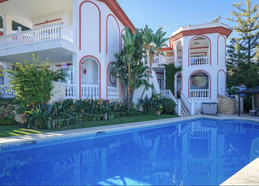 Reventa - House - Detached Villa - Marbella - Hacienda Las Chapas