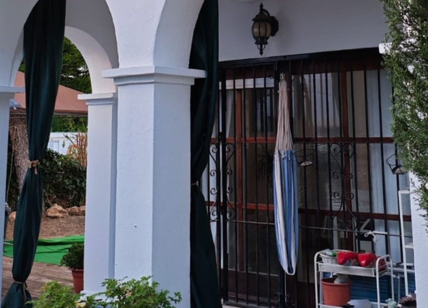 Resale - House - Semi-Detached House - Estepona - Bel Air