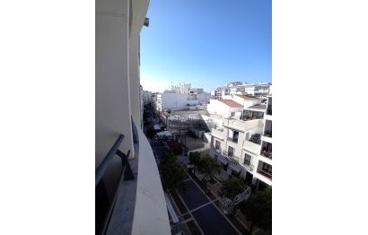 Resale - Apartment - Middle Floor Apartment - Estepona - Estepona Centro