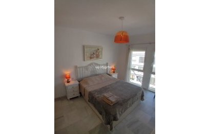 Resale - Apartment - Middle Floor Apartment - Estepona - Estepona Centro