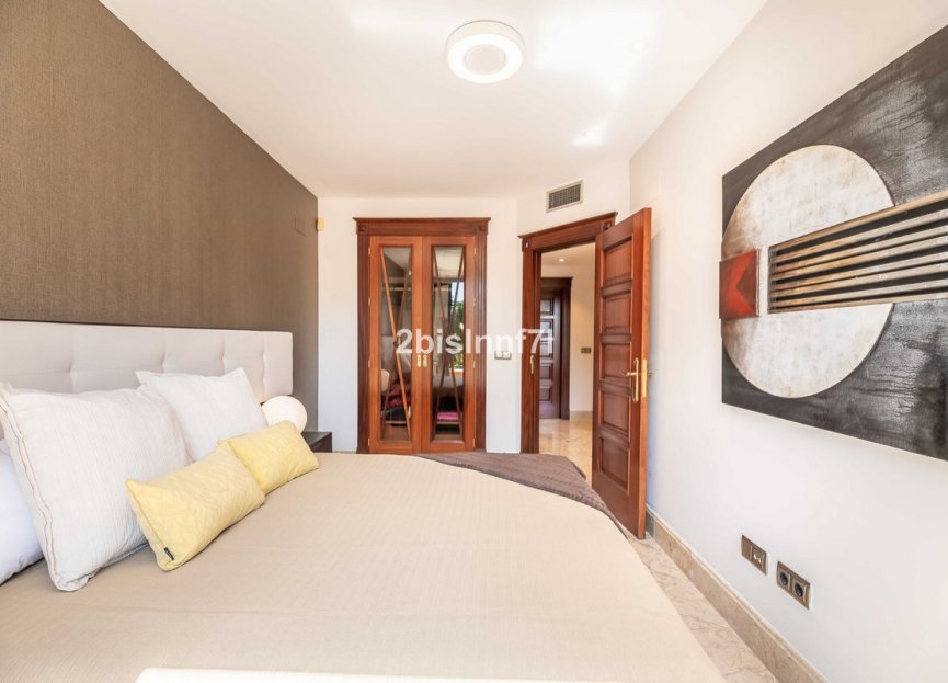 Resale - Apartment - Middle Floor Apartment - Marbella - San Pedro De Alcantara