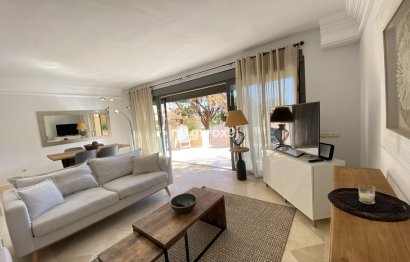 Resale - Apartment - Ground Floor Apartment - Marbella - Nueva Andalucia