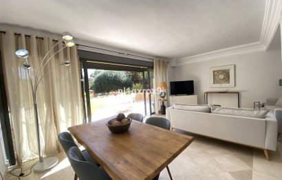 Resale - Apartment - Ground Floor Apartment - Marbella - Nueva Andalucia