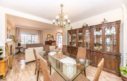 Resale - House - Detached Villa - Marbella - Marbella Centro