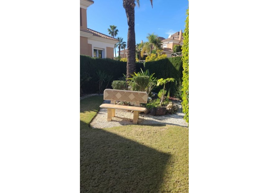 Resale - House - Townhouse - Marbella - Santa Clara