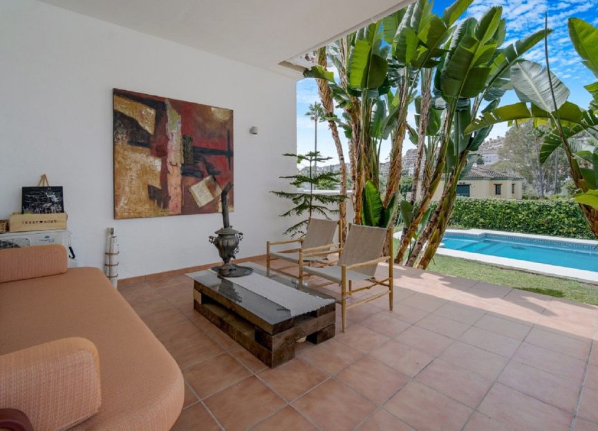 Resale - House - Detached Villa - Marbella - Nueva Andalucia