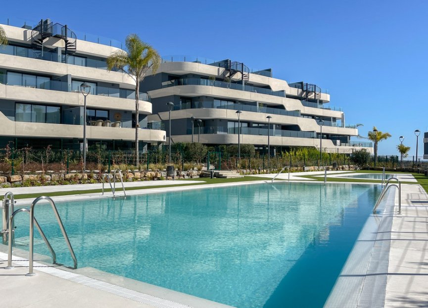 Resale - Apartment - Ground Floor Apartment - Estepona - New Golden Mile