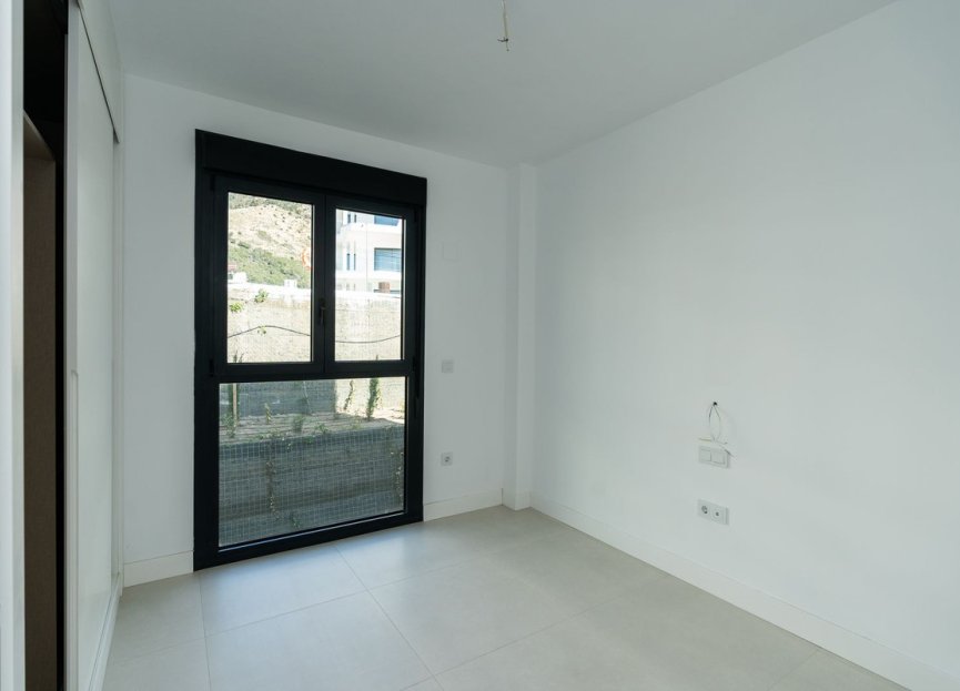 Resale - Apartment - Middle Floor Apartment - Fuengirola - Fuengirola Centro